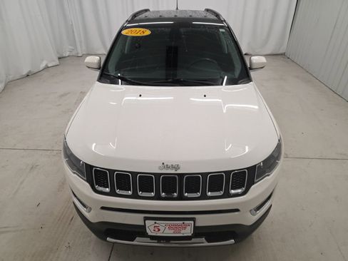 Used 2018 Jeep Compass Limited AWD/4WD image 9