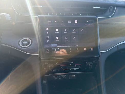 Used 2021 Jeep Grand Cherokee L Limited image 5