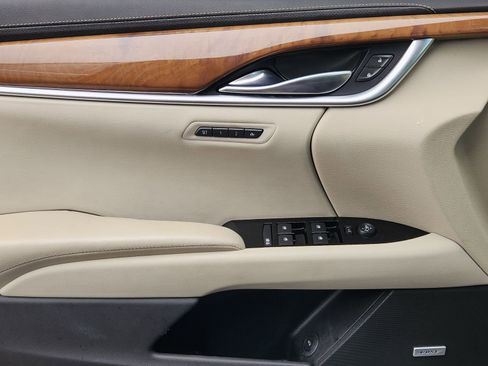 Used 2018 Cadillac XTS Premium Luxury image 27