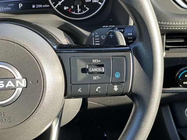 Used 2023 Nissan Rogue SV AWD/4WD image 24