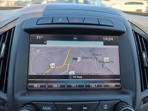 Used 2017 Buick Regal AWD image 23