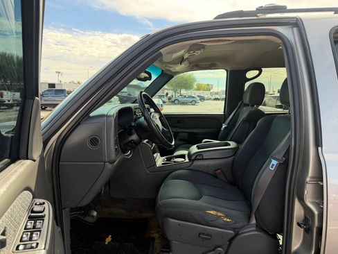 Used 2003 Chevrolet Avalanche 2WD image 20