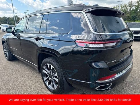 Used 2022 Jeep Grand Cherokee L Overland w/ Luxury Tech Group IV AWD/4WD image 5