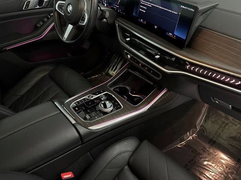 Certified 2023 BMW X7 xDrive40i w/ M Sport Package image 32
