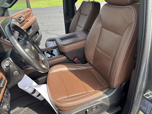 Used 2022 Chevrolet Tahoe High Country AWD/4WD image 48