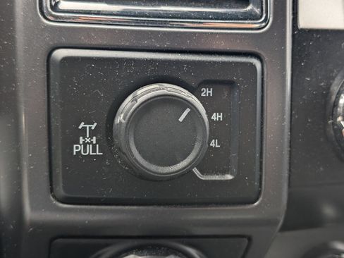 Used 2019 Ford F150 XLT w/ Equipment Group 302A Luxury AWD/4WD image 14