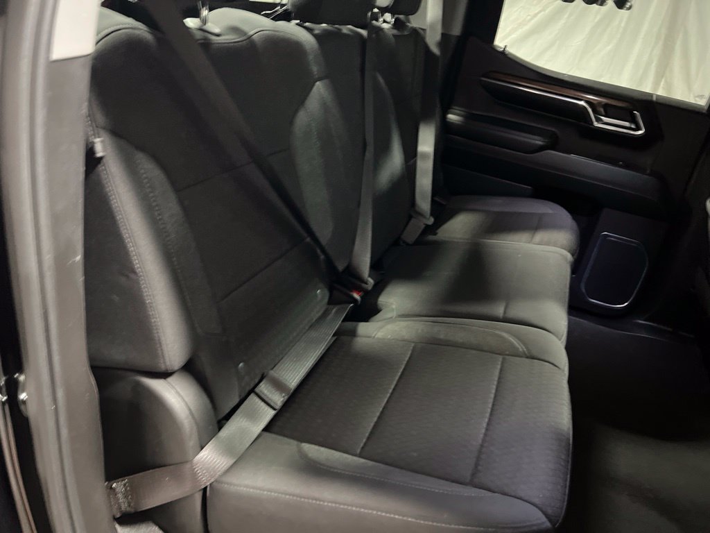 Used 2024 Chevrolet Silverado 1500 LT AWD/4WD image 12