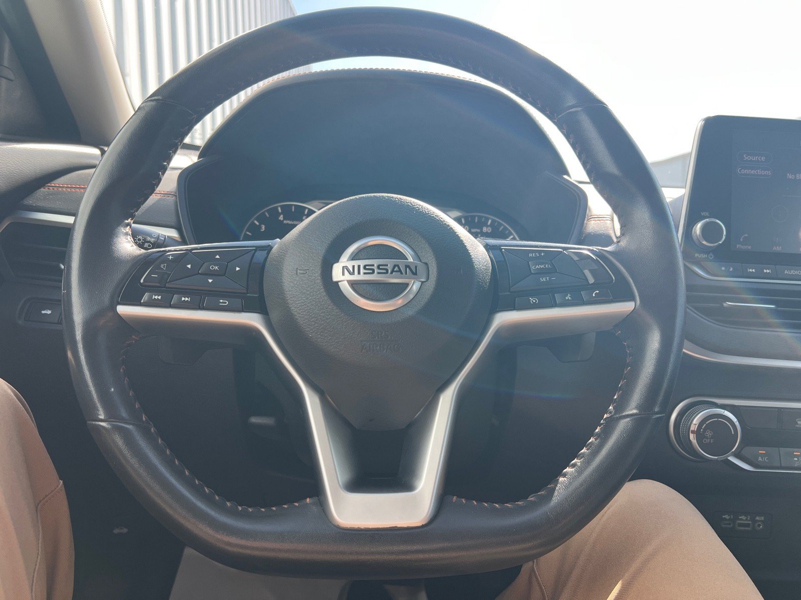 Used 2021 Nissan Altima 2.5 SR FWD image 25