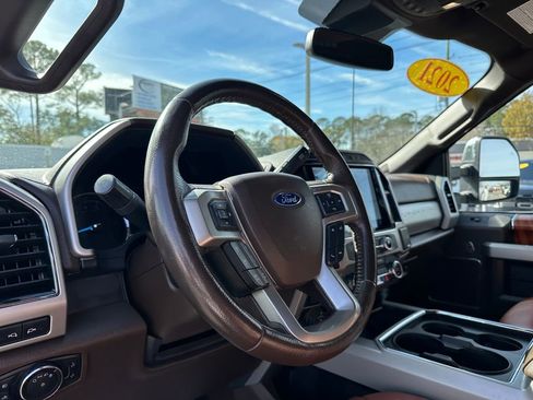 Used 2022 Ford F450 King Ranch w/ Chrome Package image 60