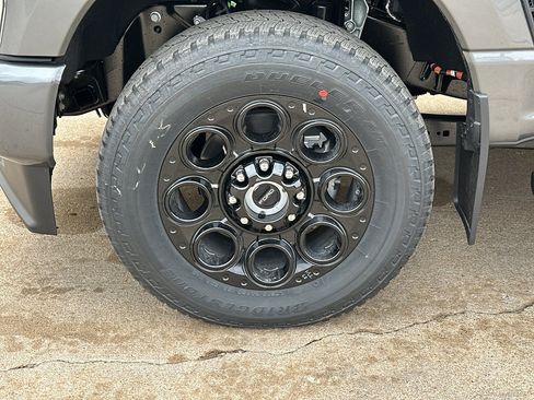 New 2026 Ford F250 Lariat w/ Black Appearance Package image 3