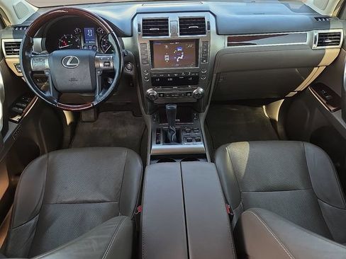 Used 2015 Lexus GX 460 Luxury AWD/4WD image 11
