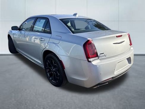 Used 2023 Chrysler 300 Touring L w/ Popular Equipment Group image 3