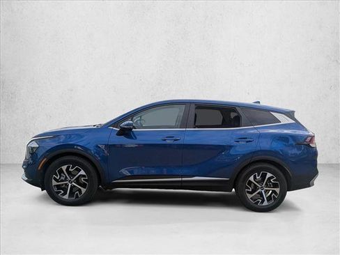 Used 2023 Kia Sportage EX image 8