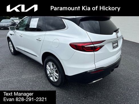 Used 2019 Buick Enclave Essence AWD/4WD image 4
