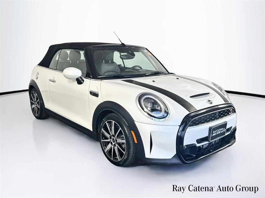 Used 2024 MINI Cooper S FWD image 1
