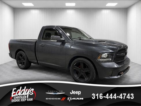 Used 2017 RAM 1500 Sport RWD image 1