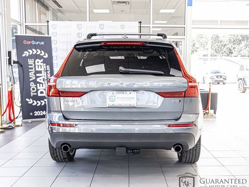 Used 2018 Volvo XC60 T5 Momentum w/ Convenience Package AWD/4WD image 13