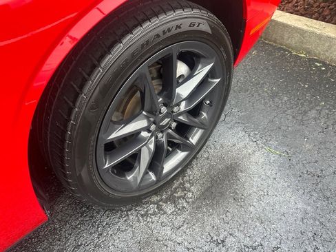 Used 2023 Dodge Challenger SXT w/ Plus Package image 9