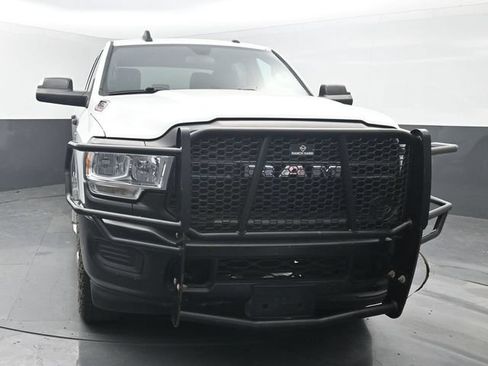 Used 2022 RAM 2500 Tradesman AWD/4WD image 11