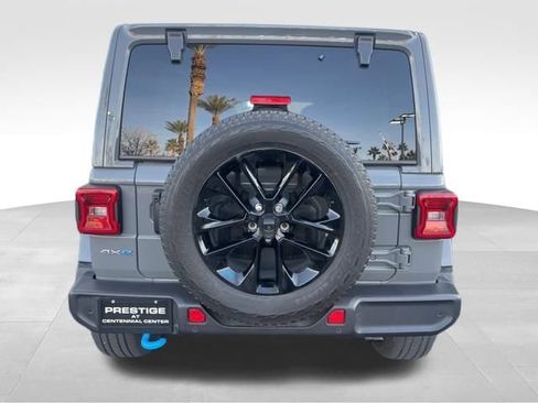 Used 2023 Jeep Wrangler Unlimited Sahara w/ Cold Weather Group image 6