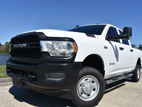 Used 2022 RAM 2500 Tradesman w/ Protection Group image 6