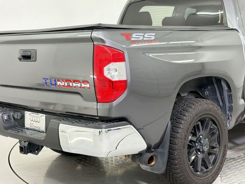 Used 2021 Toyota Tundra SR5 w/ SR5 Upgrade Package image 12