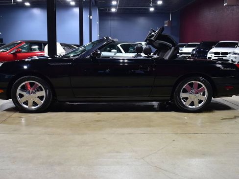 Used 2002 Ford Thunderbird image 8