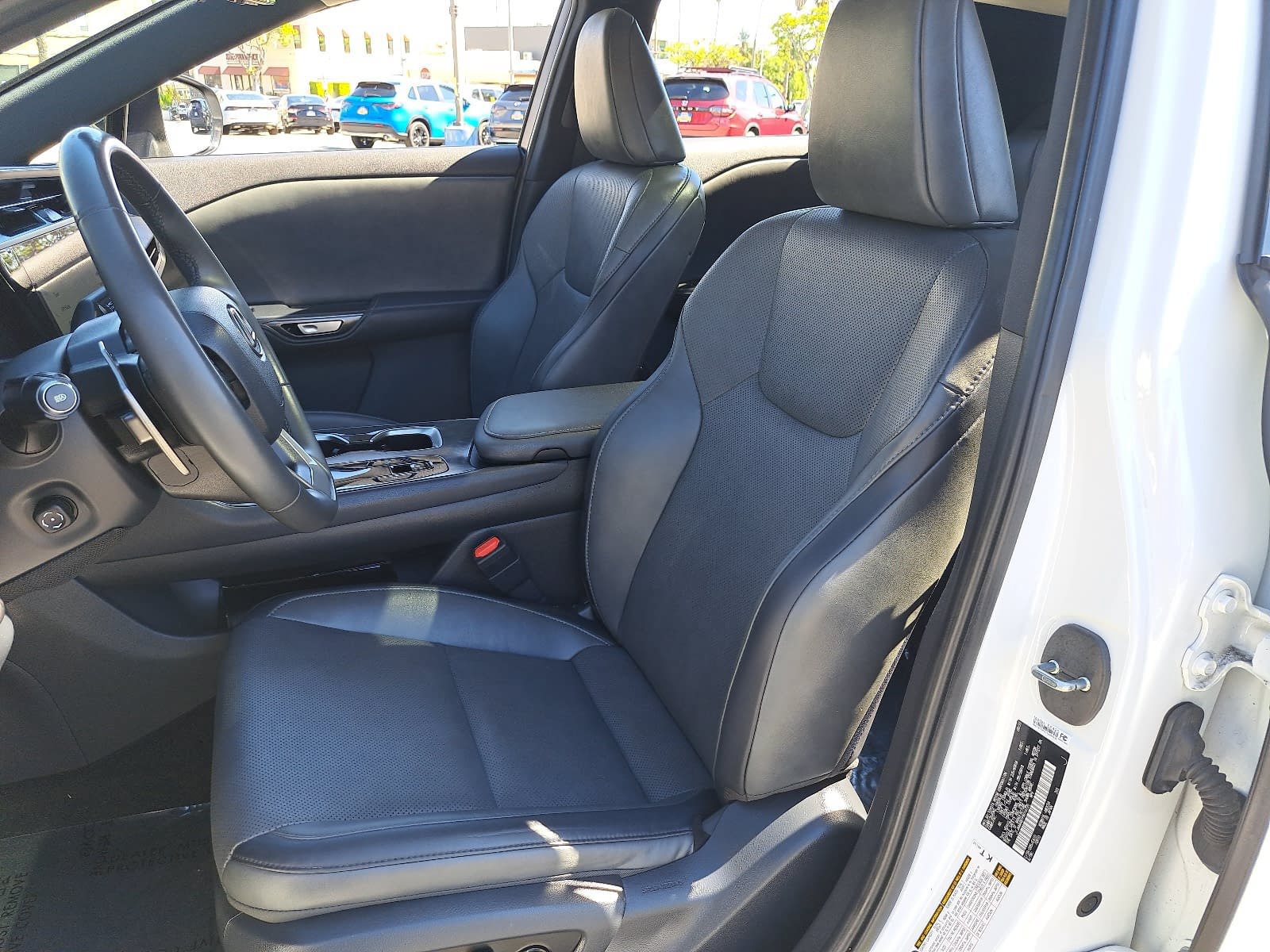 Used 2023 Lexus RZ 450e Premium w/ Technology Package AWD/4WD image 17