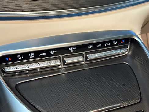 Certified 2024 Mercedes-Benz AMG GT 43 image 25