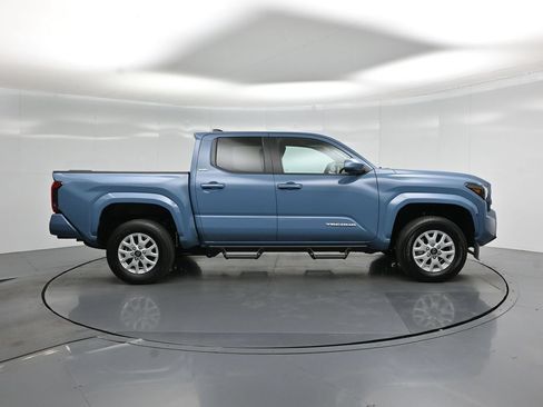 Used 2026 Toyota Tacoma SR5 AWD/4WD image 22