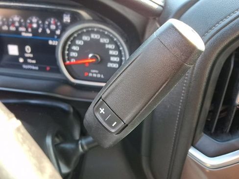 Used 2022 Chevrolet Silverado 3500 High Country AWD/4WD image 17