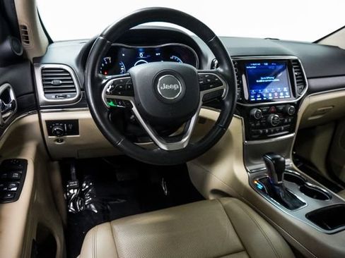 Used 2020 Jeep Grand Cherokee Limited w/ Luxury Group II RWD image 13