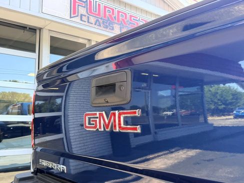 Used 2016 GMC Sierra 2500 Denali w/ Duramax Plus Package AWD/4WD image 9