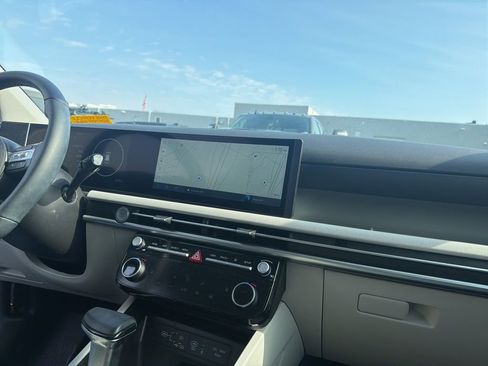 Used 2025 Hyundai Tucson SEL image 18