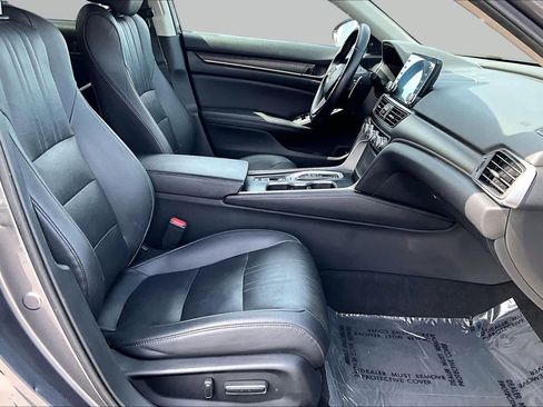 Used 2019 Honda Accord EX-L image 8