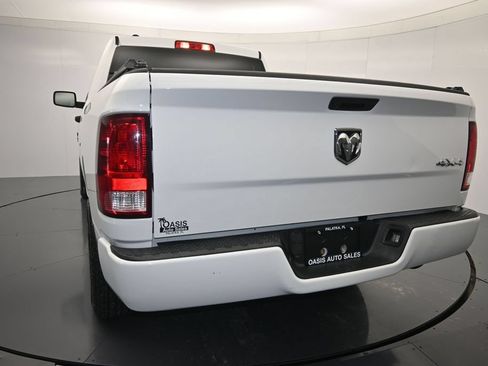 Used 2019 RAM 1500 Express AWD/4WD image 23