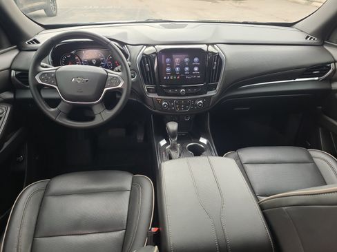 Used 2023 Chevrolet Traverse Premier w/ Redline Edition AWD/4WD image 10