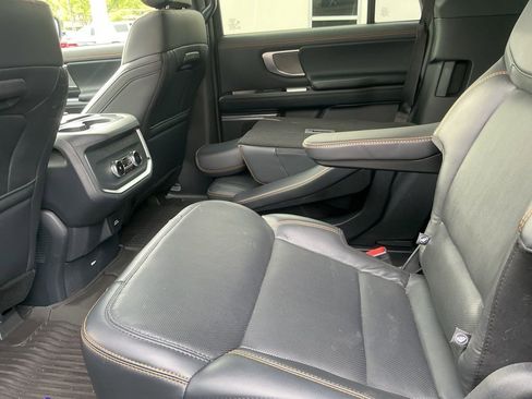 Used 2025 Ford Expedition Tremor image 16