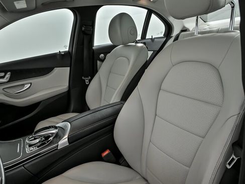 Used 2015 Mercedes-Benz C 300 4MATIC Sedan image 20