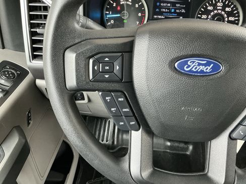 Used 2017 Ford F150 XLT w/ Trailer Tow Package image 12