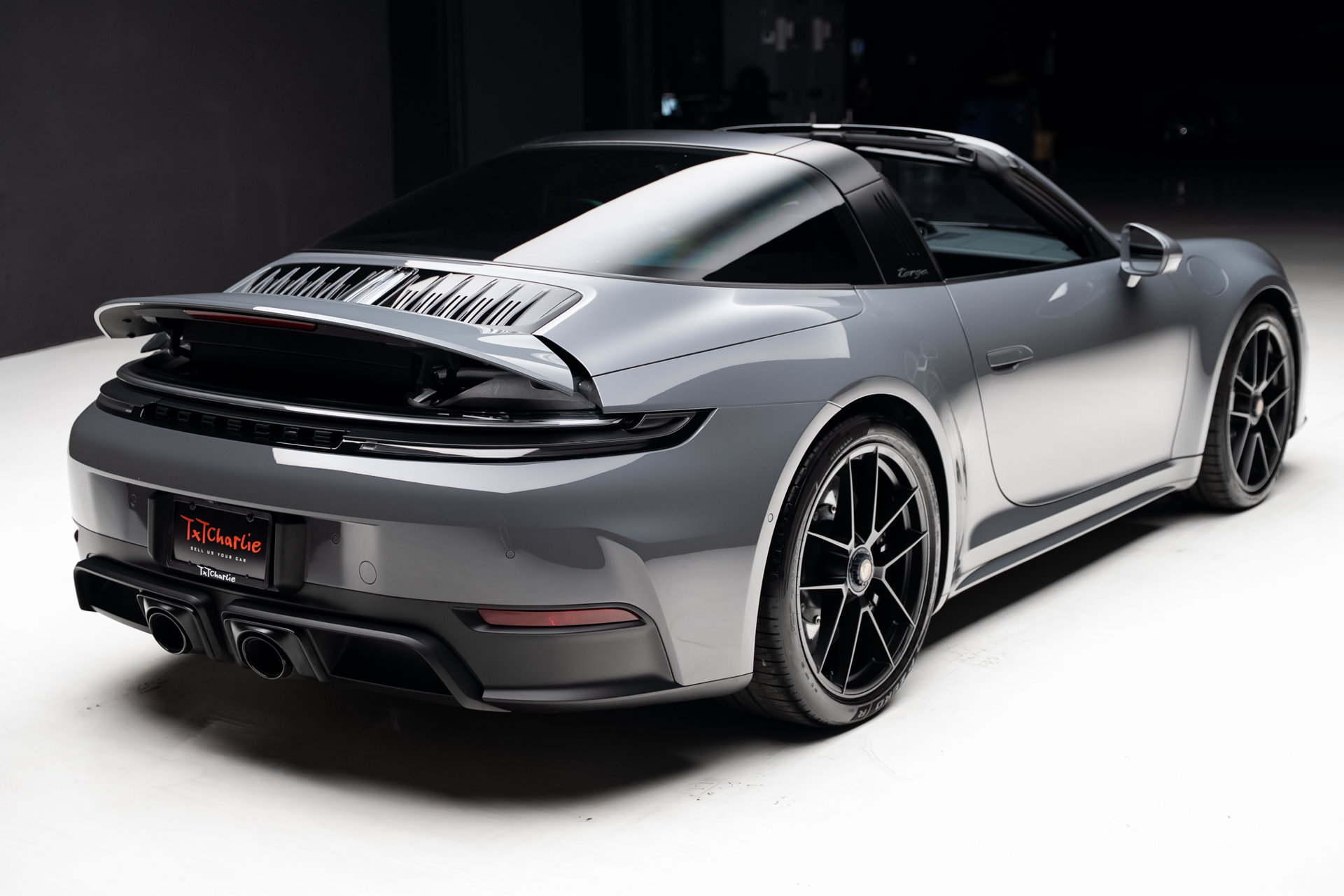 Used 2025 Porsche 911 Targa 4 GTS AWD/4WD image 36