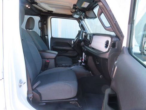 Used 2024 Jeep Wrangler Sahara w/ Technology Group image 26