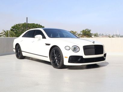 Used 2022 Bentley Flying Spur V8