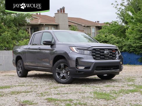 New 2026 Honda Ridgeline TrailSport image 1