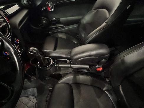 Used 2016 MINI Cooper S image 26