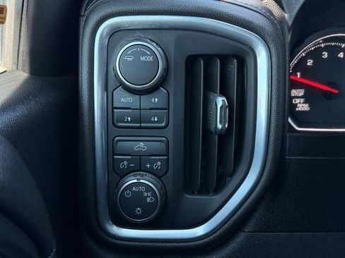 Used 2021 Chevrolet Silverado 1500 LT w/ Texas Edition Plus AWD/4WD image 22