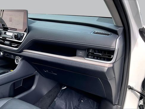 Used 2026 Toyota Grand Highlander AWD image 19