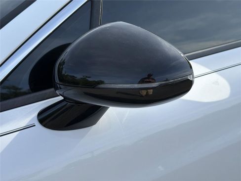 Used 2025 Kia K5 GT-Line w/ GT-Line Premium Package FWD image 35