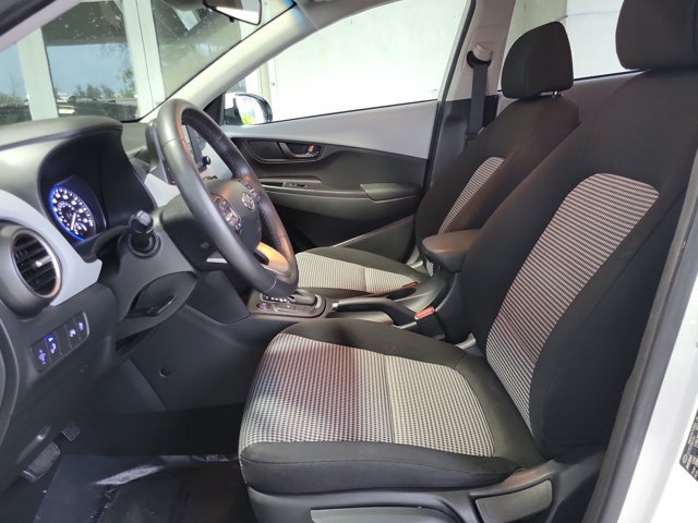 Certified 2021 Hyundai Kona SEL FWD image 10