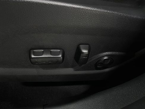 Used 2018 Hyundai Santa Fe Sport w/ 2.0T Ultimate Tech Package 05 image 19